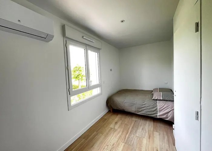 Climatisee 8 Pers, 4 Chambres, 3 Sdb Holiday home